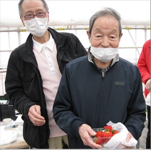 🍓いちご狩り遠足🍓　　その1 いちご狩り編